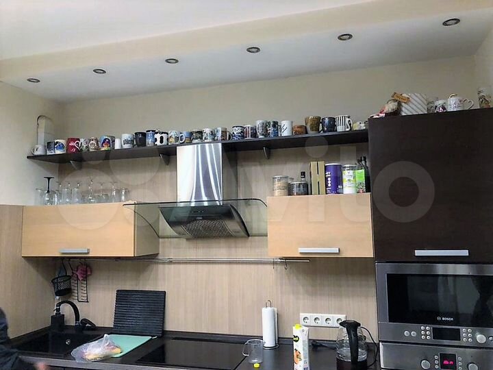 2-к. квартира, 70 м², 4/25 эт.