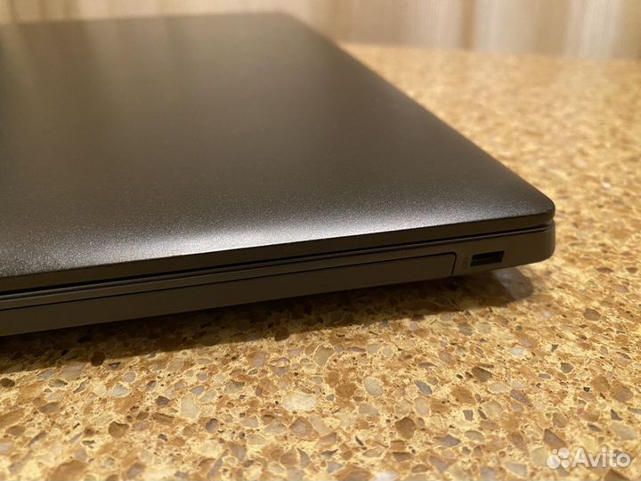 Lenovo ideapad 330-15igm