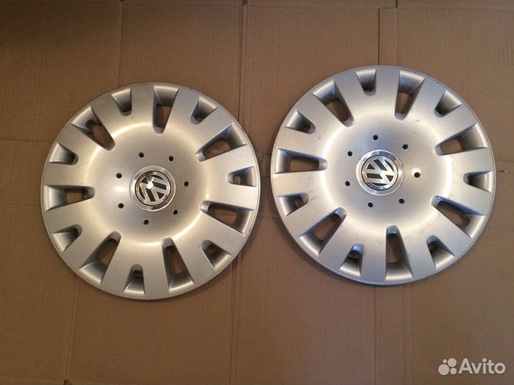 Колпак колеса VW Polo 6Q0601147Q