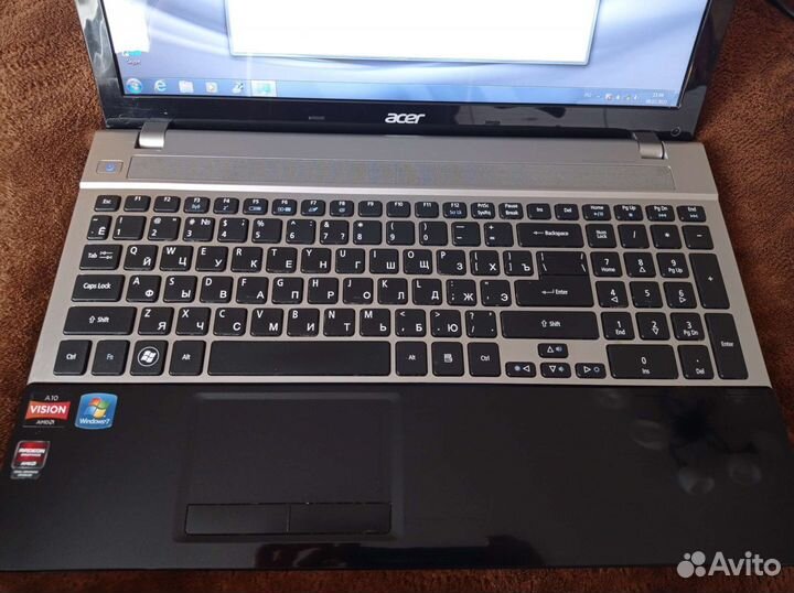 Ноутбук Acer v3-551g-10466G75Makk