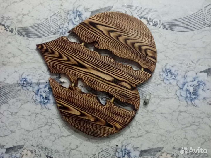 Картина навесная из дерева