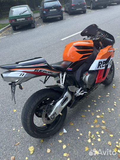 Honda cbr 1000rr