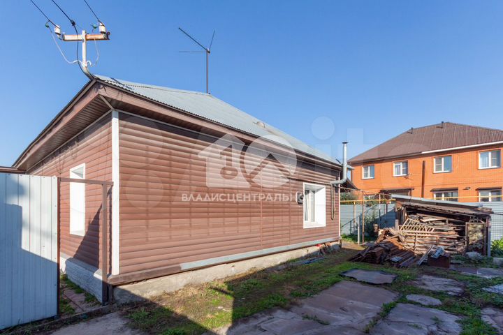 Дом 99 м² на участке 4 сот.