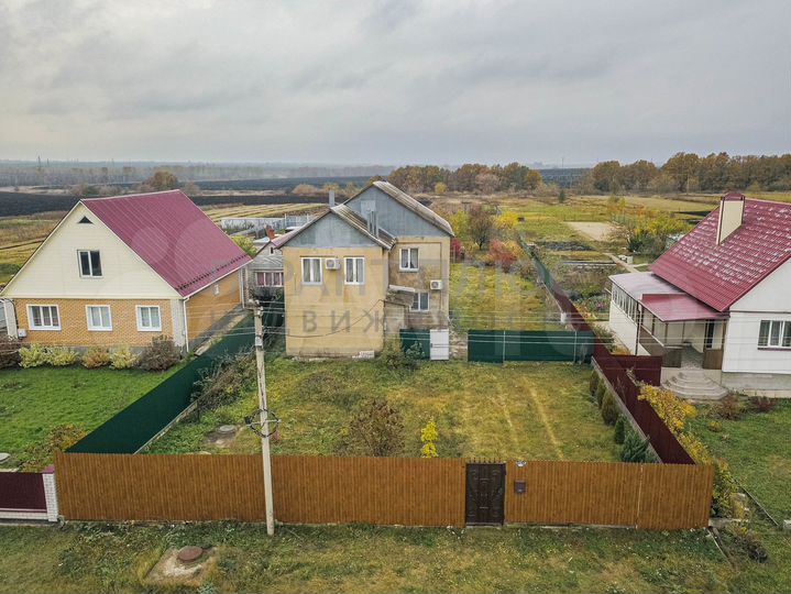 Коттедж 267,8 м² на участке 25 сот.