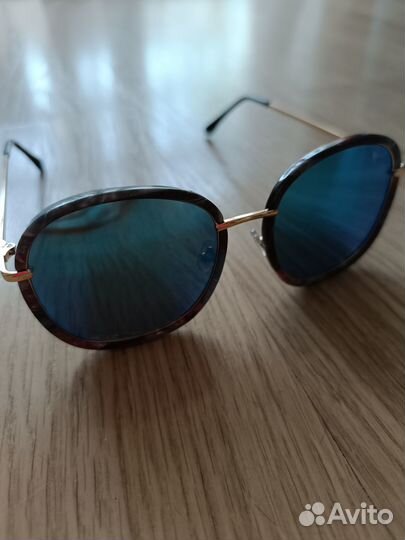 Солнцезащитные очки женские