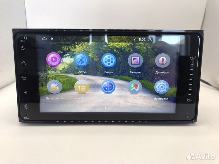 Штатная магнитола Toyota 200*100 Android 9 2116
