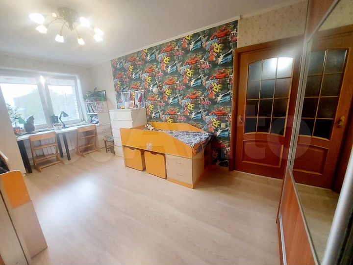 2-к. квартира, 48 м², 3/12 эт.