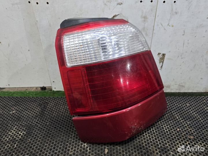 Фонарь задний левый для Subaru Forester 1 (SF)