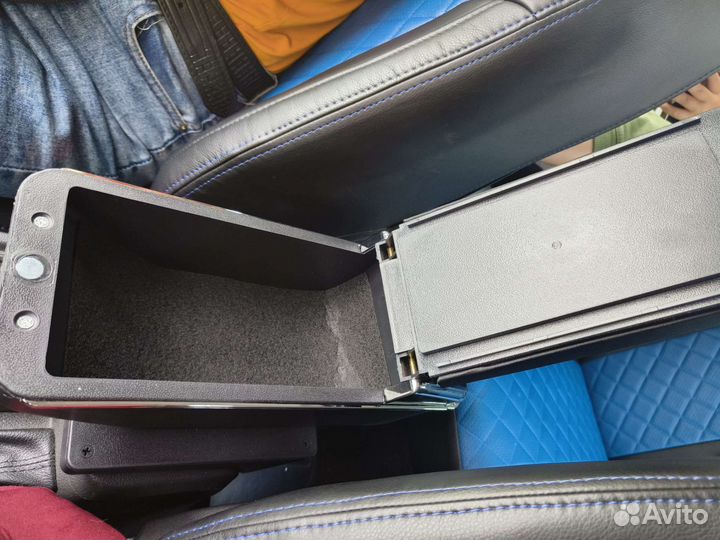 Подлокотник ford focus 3