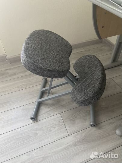 Коленный стул