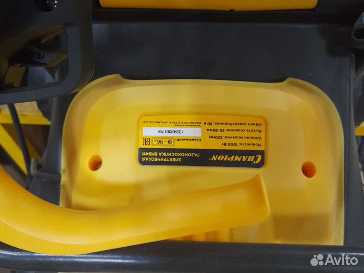 Газонокосилка электрическая Champion EM3411