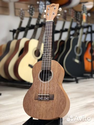 Укулеле концерт новая дерево