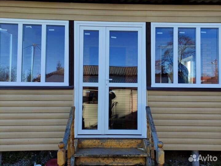 Пластиковые двери