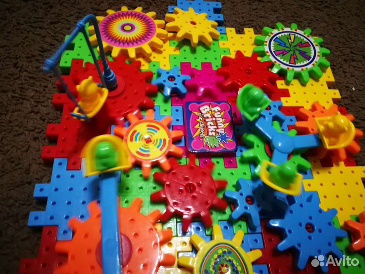 Детские развивающие игрушки