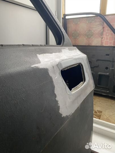 Новая дверь волга 31105, 3102