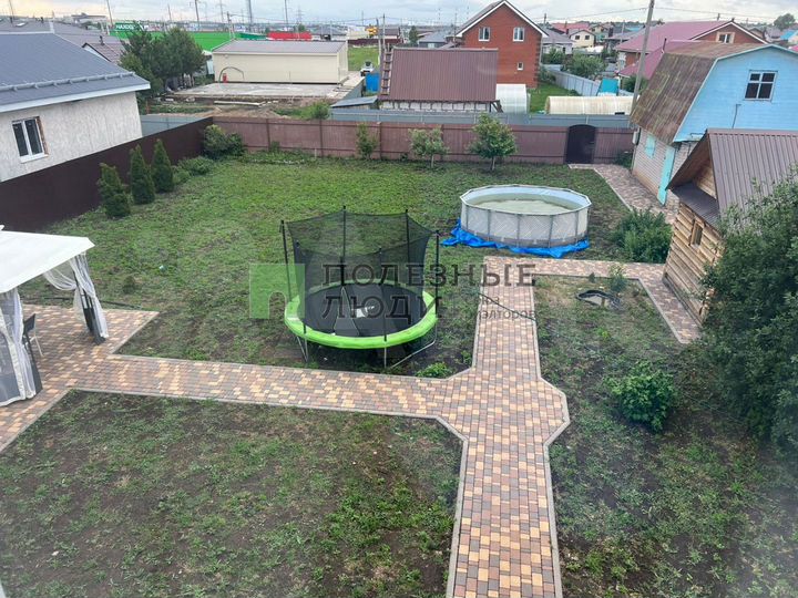 Дом 145,3 м² на участке 12 сот.