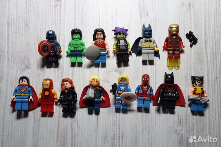 Lego мини фигурки герои