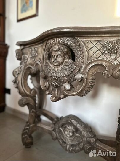 Антикварная роскошная консоль