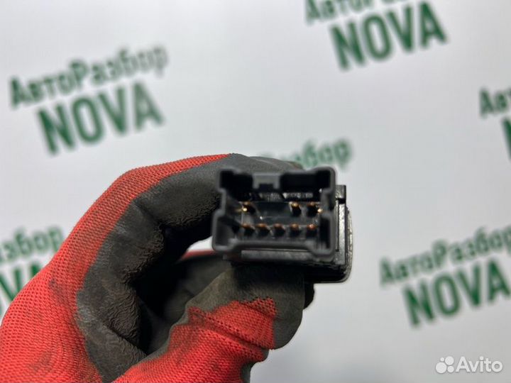 Кнопка аварийной сигнализации Nissan Almera N16