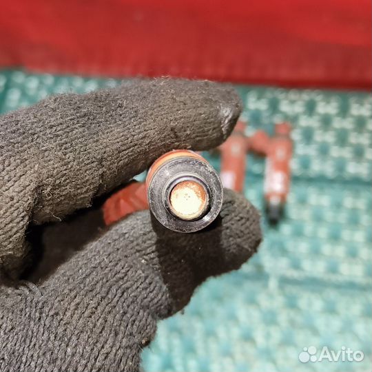 Форсунка топливная Mazda Demio DW B5 1.5