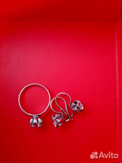 Серебряный гарнитур