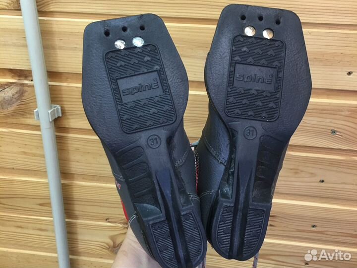 Лыжные ботинки 31р