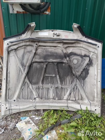 Капот Toyota Cresta