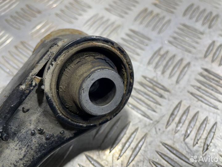 Рычаг подвески Mitsubishi Pajero (V60) III (1999–2