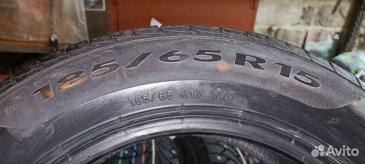 Pirelli Cinturato P1 185/65 R15 88H
