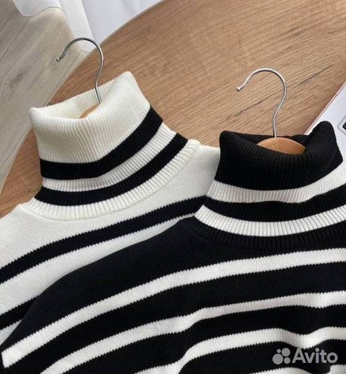 Свитер теплый