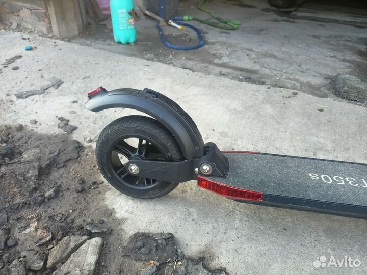Самокат 120 кг kugo GT350S