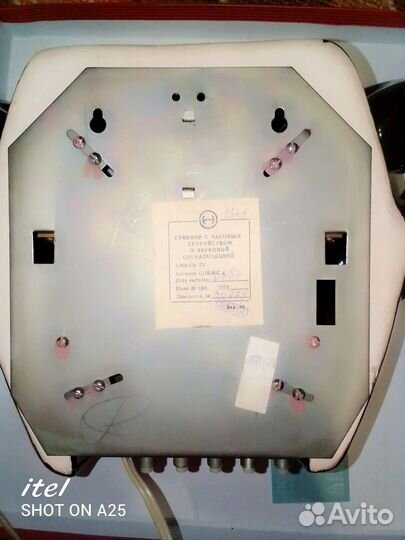 Часы электронные настенные ссср.керамика