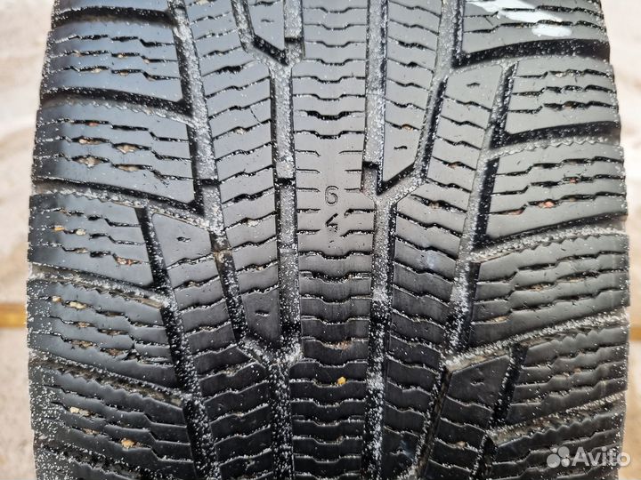 Nokian Tyres Hakkapeliitta R 215/65 R16 102R