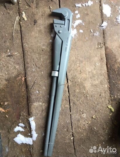 Ключ трубный