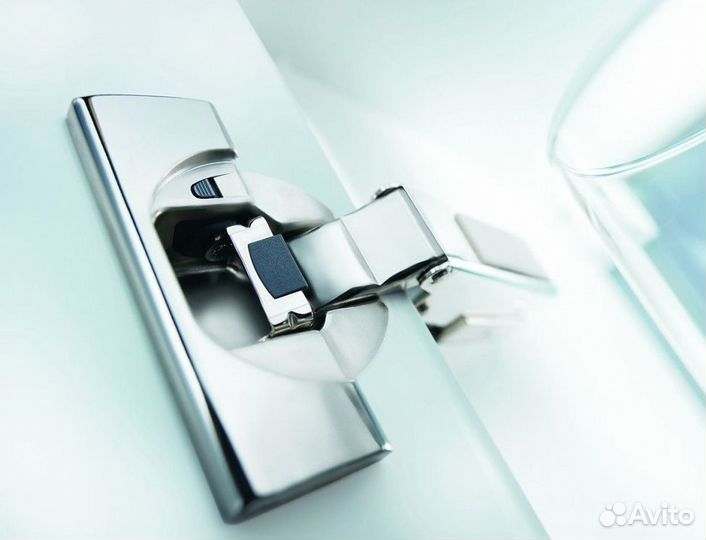 Петли мебельные Блюм