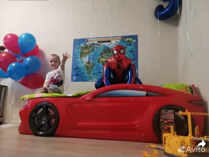 Детская кровать машина Новая + матрас
