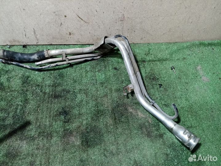 Горловина топливного бака Ford Focus 2