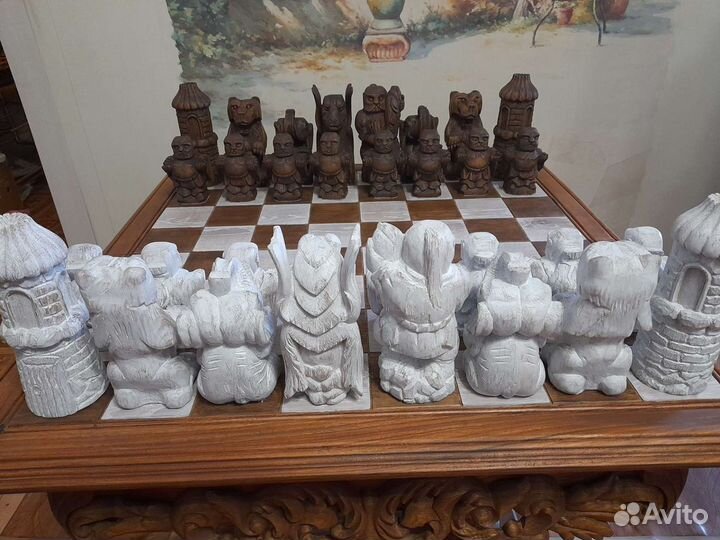 Шахматный стол