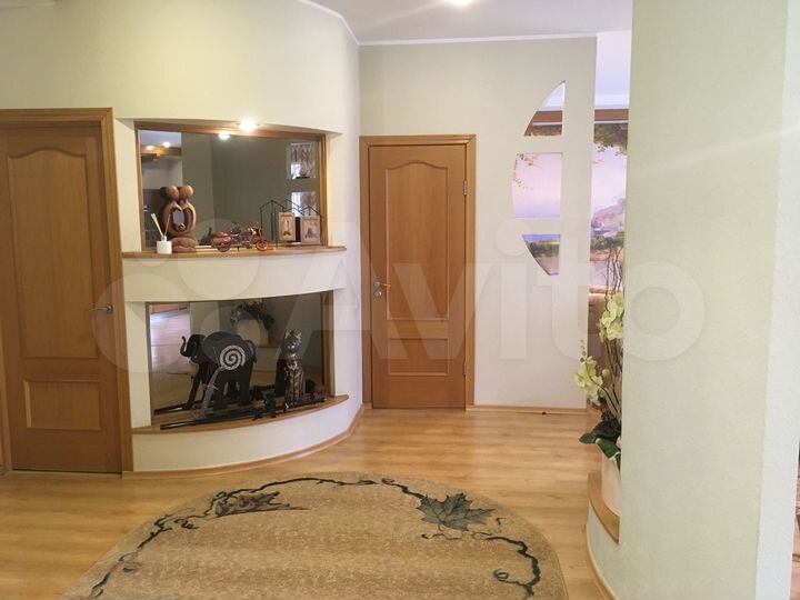 3-к. квартира, 115 м², 3/5 эт.