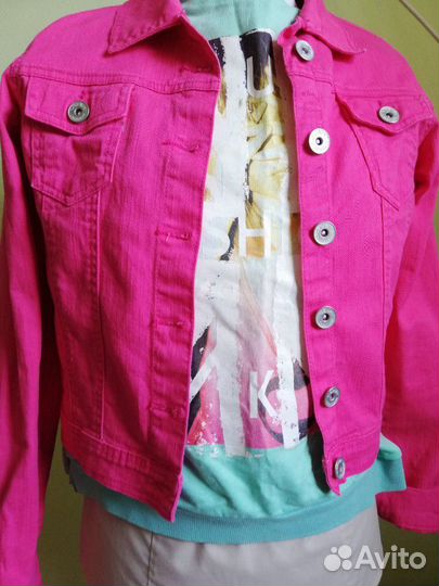 Жакеты, ветровки, куртки