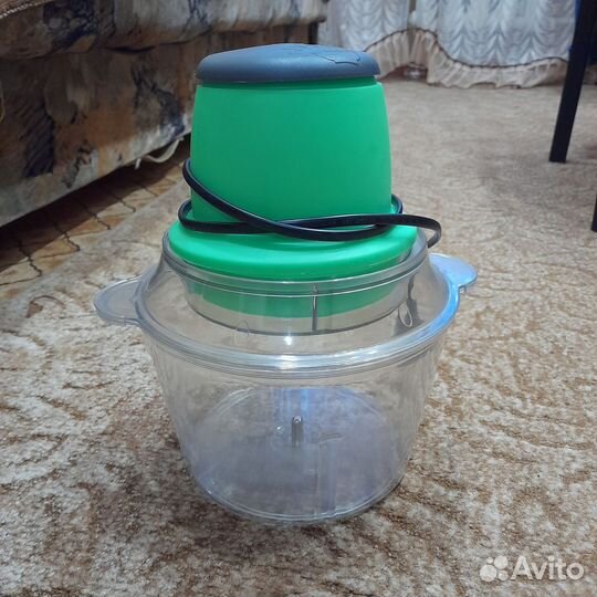 Кухонный электрический измельчитель Молния