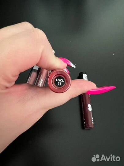 Помады, блеск для губ