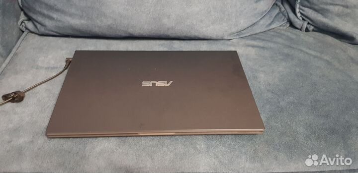Ноутбук asus