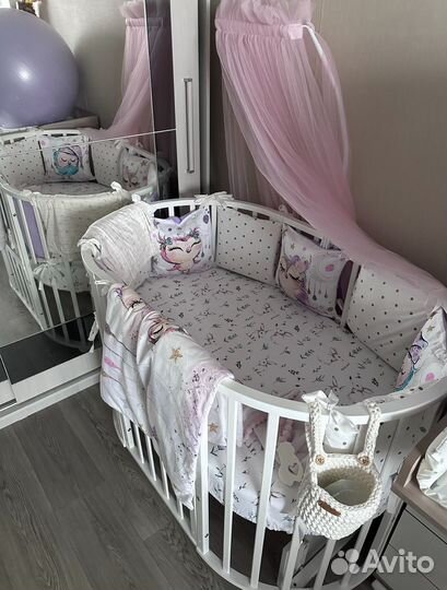 Детская кроватка трансформер круглая с маятником