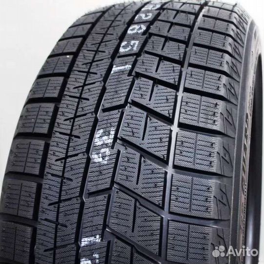 Yokohama Ice Guard IG60 275/35 R19