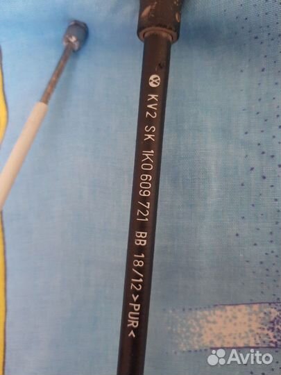 Троссики ручного тормоза Octavia A5 - комплект