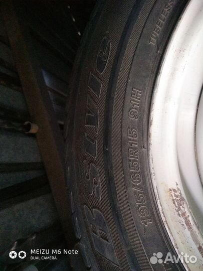 Колесо Bridgestone на волгу