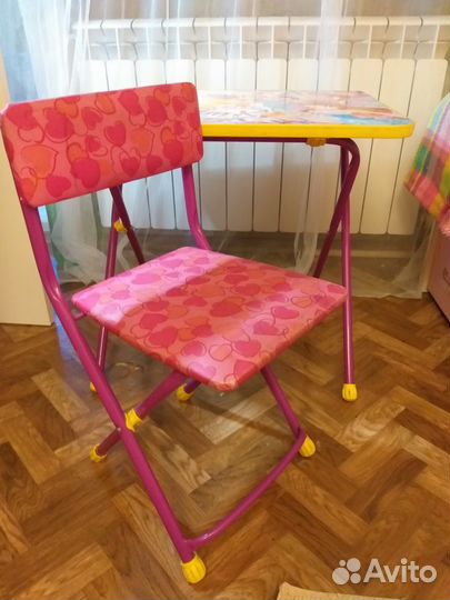 Детский стол и стул 