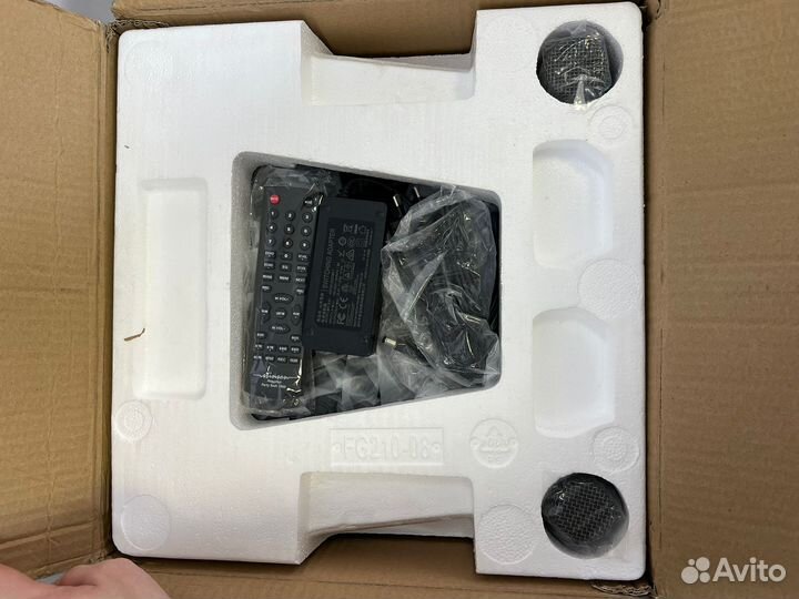 Колонка Stinson Acoustics Party Bash 1200W / 300W