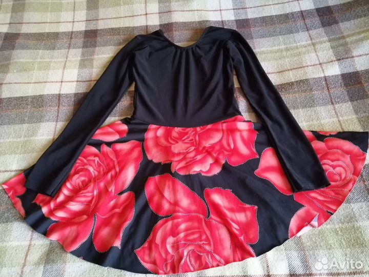 Платье для танцев 134-140